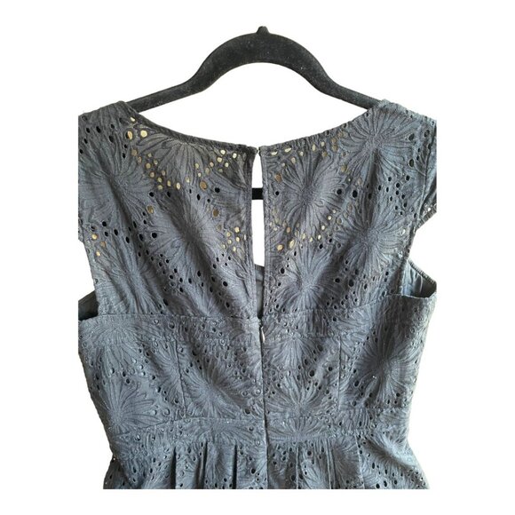 BLACK by Saks Fifth Avenue Size 4 Black Sweetheart Cap Sleeve Eyelet Dress - Picture 6 of 6